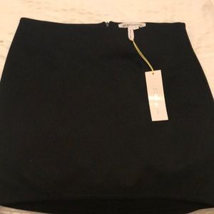 NWT**BCBG Skirt